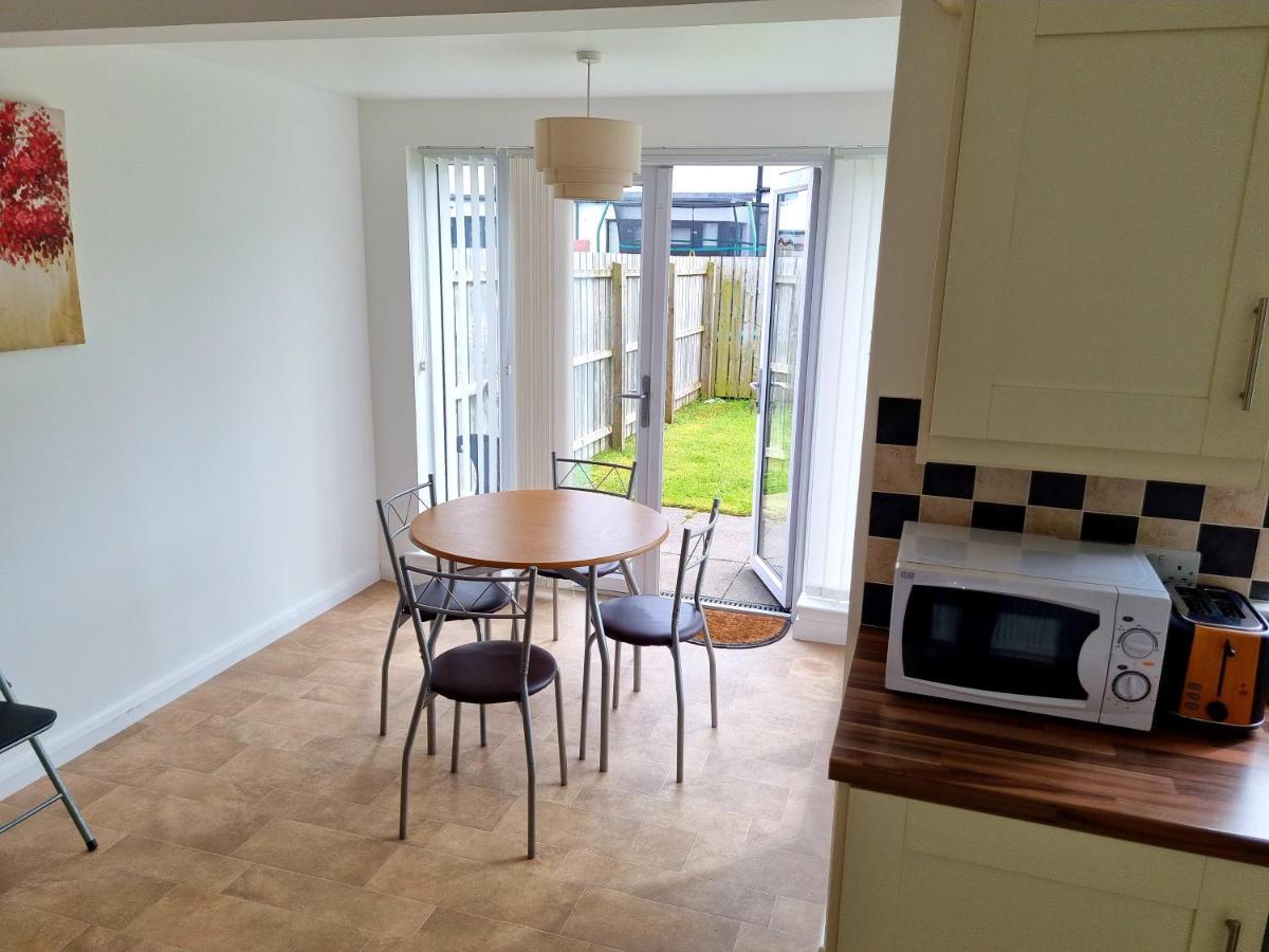Modern 3 Bedroom Semi Detached Home Limavady Exterior foto